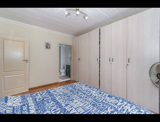 3 BEDROOM APARTMENT TO LET IN MORNINGSIDE